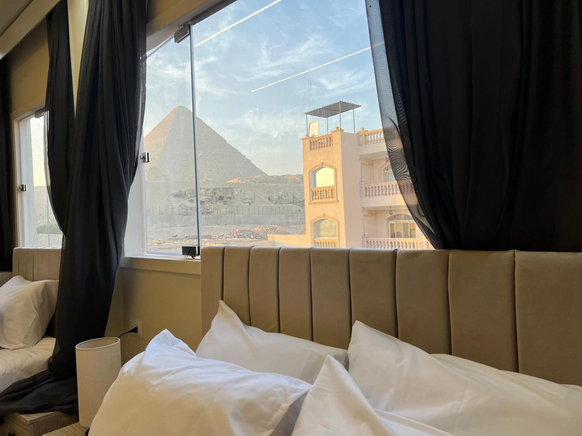 Golden Scarab Pyramids Hotel Kafrat al Jabal Екстер'єр фото