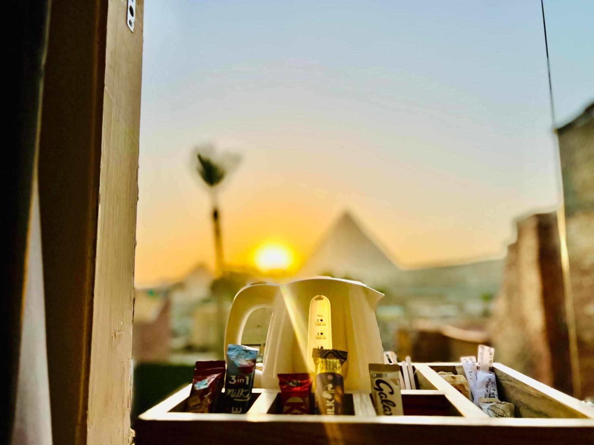 Golden Scarab Pyramids Hotel Kafrat al Jabal Екстер'єр фото